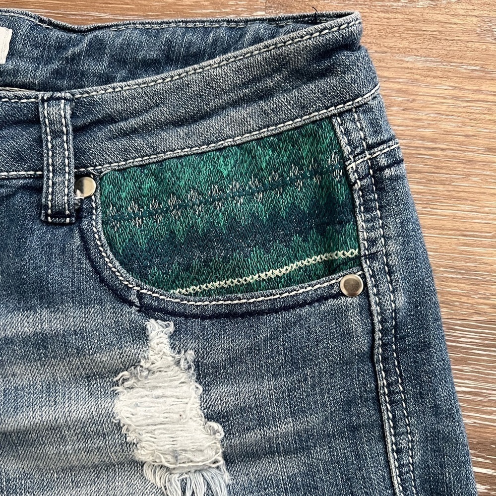 Y2k Empyre cutoff festival shorts Juniors 9 - Picture 2 of 4